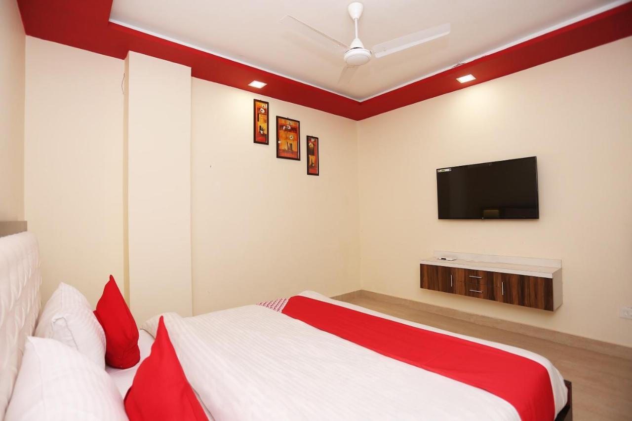 Oyo 23495 Hotel The Park Juhi Bari 外观 照片