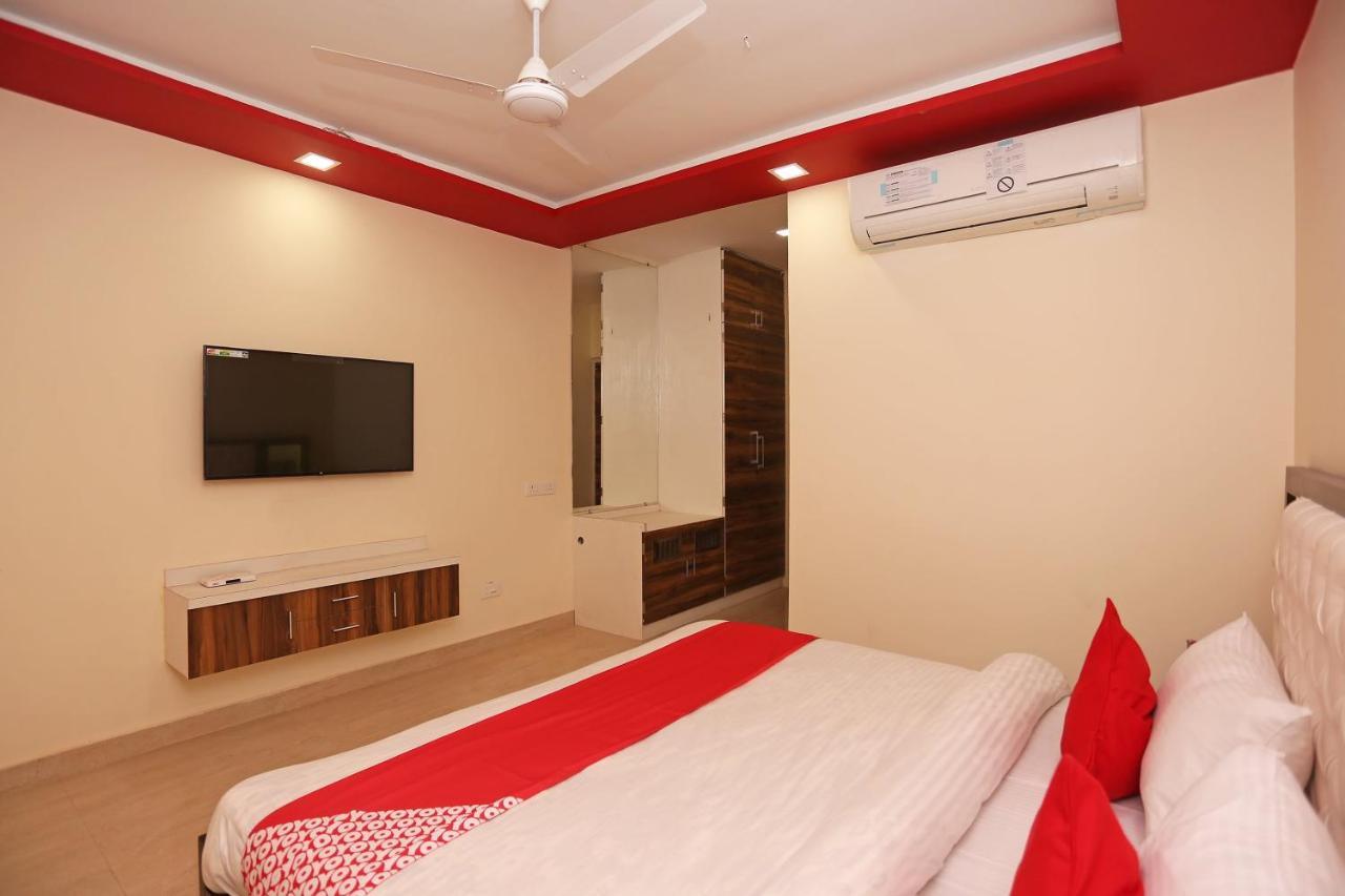Oyo 23495 Hotel The Park Juhi Bari 外观 照片