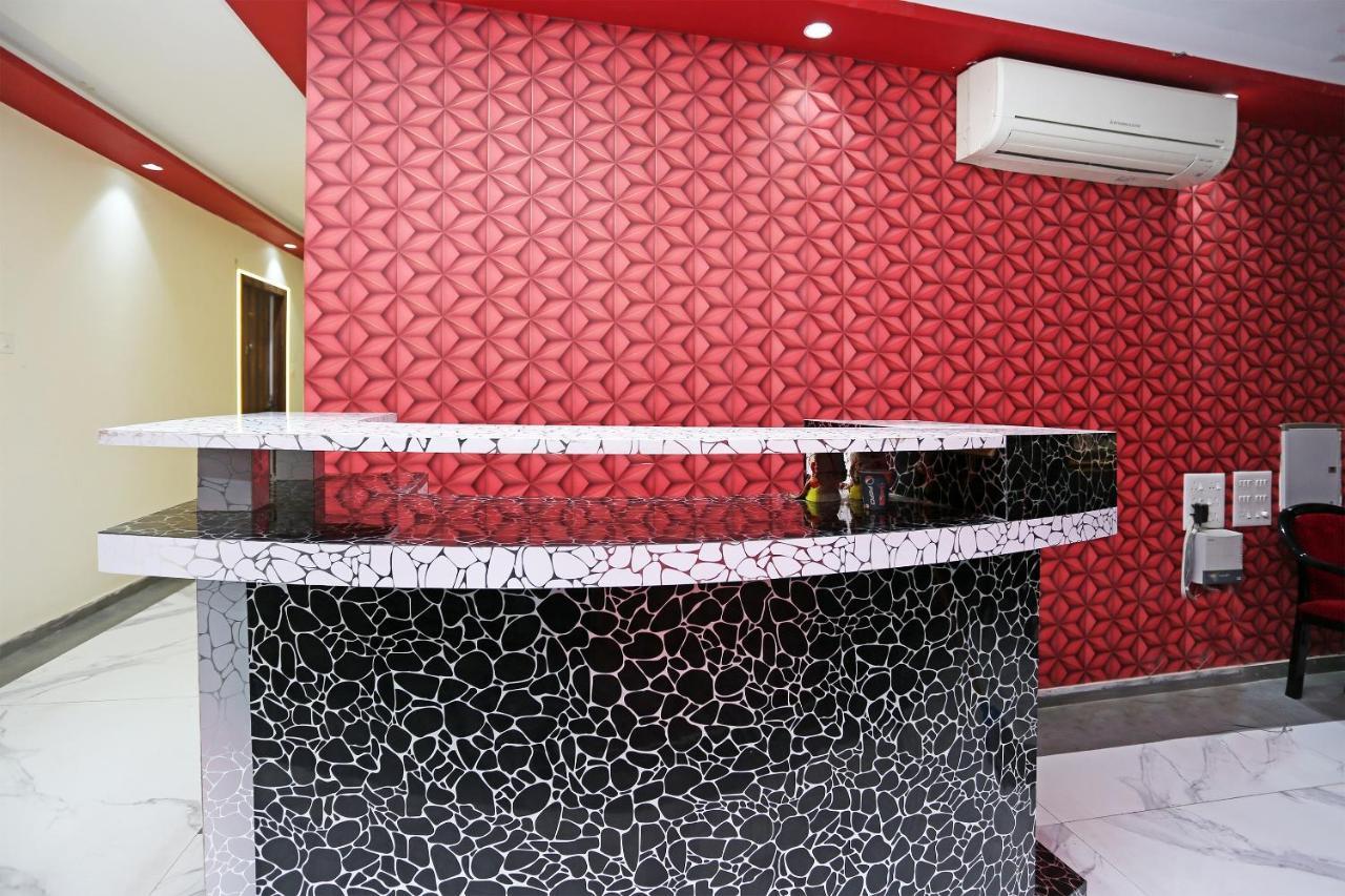 Oyo 23495 Hotel The Park Juhi Bari 外观 照片